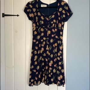 VINTAGE Elizabeth Wayman Floral Dress